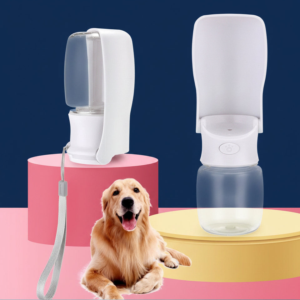 Ocean blue foldable dog water bottle dispenser in 550ml size